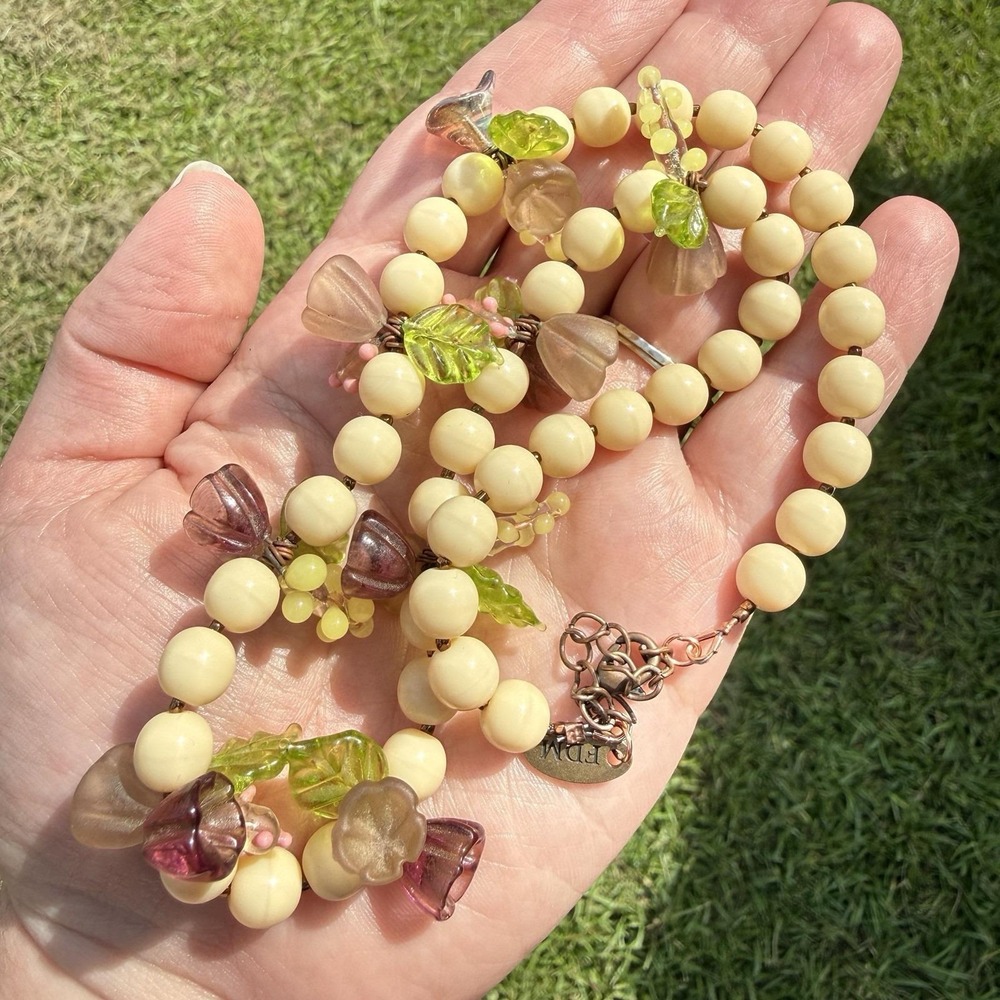 Vintage Murano Venetian Glass Fruit Flowers Czech Cream Beaded Necklace 18"
